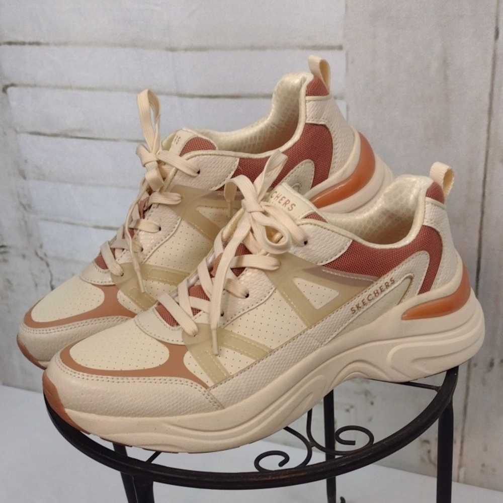 Skechers Women's Cream and Tan Sneakers Size 11